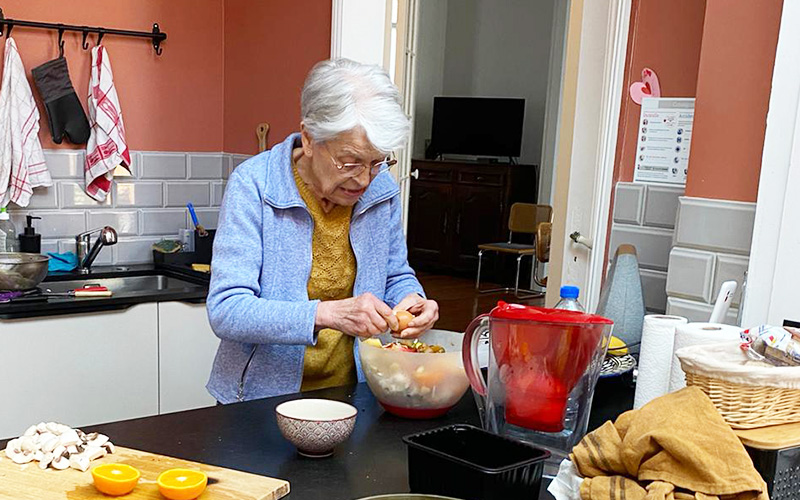 cuisine-senior-personnes-agees